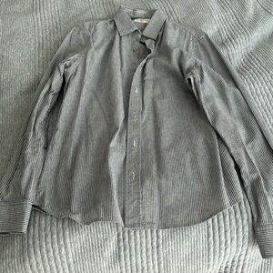 Marine layer medium button up